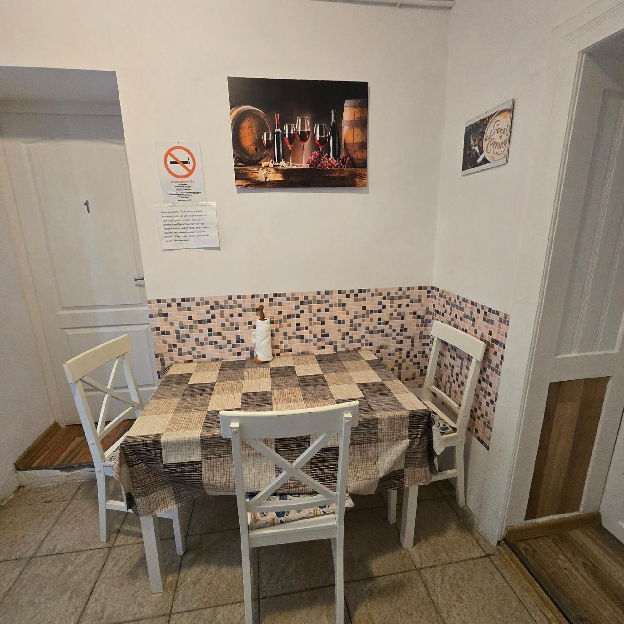 קצ'קמט Orsi Apartman / Vendeghaz מראה חיצוני תמונה
